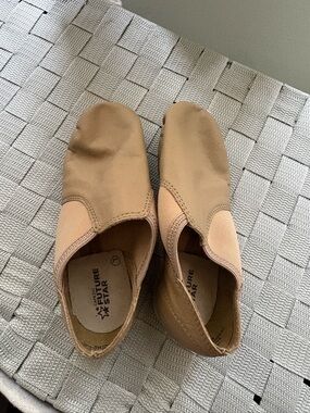 Kids Slip-On Dance Shoes in Tan